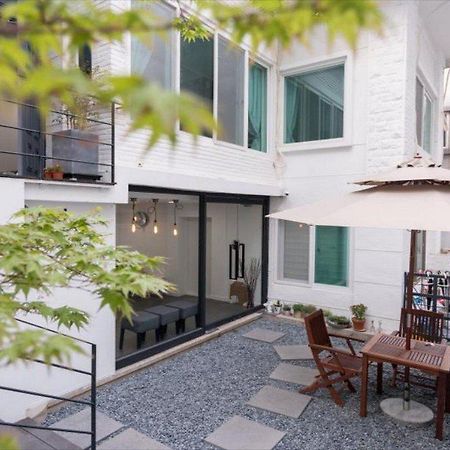 Hotel Mono House Hongdae Seul Zewnętrze zdjęcie