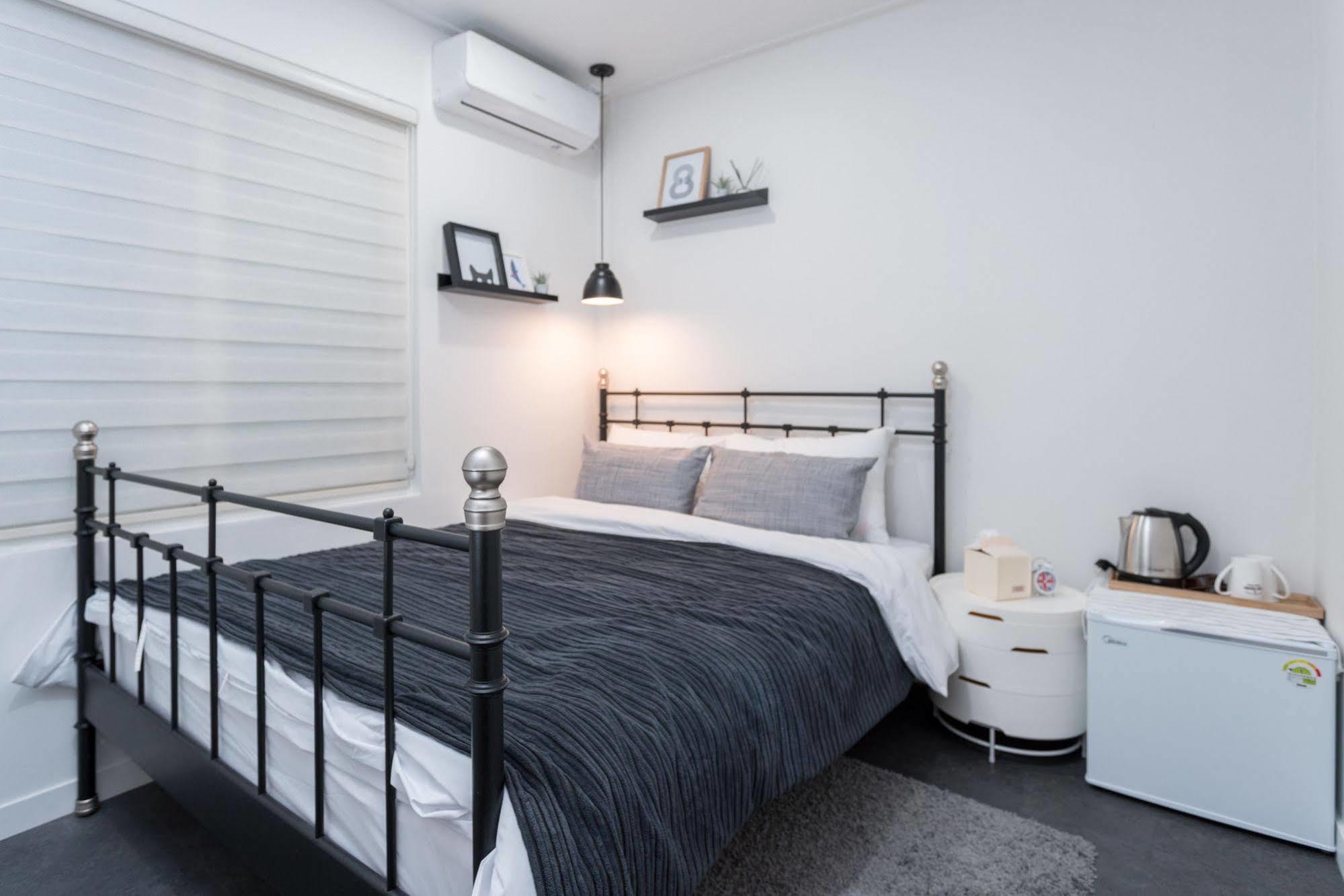 Hotel Mono House Hongdae Seul Zewnętrze zdjęcie