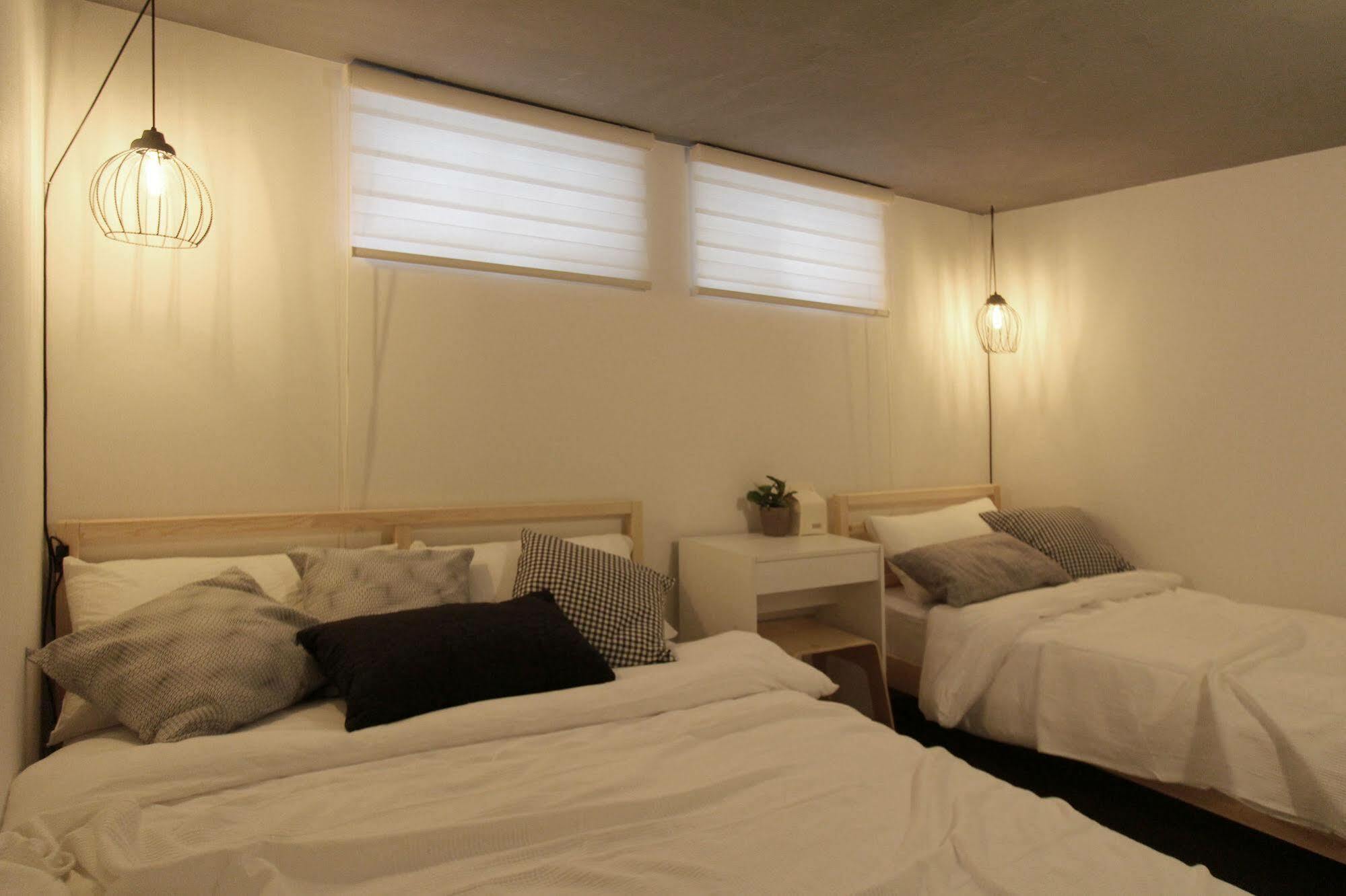 Hotel Mono House Hongdae Seul Zewnętrze zdjęcie